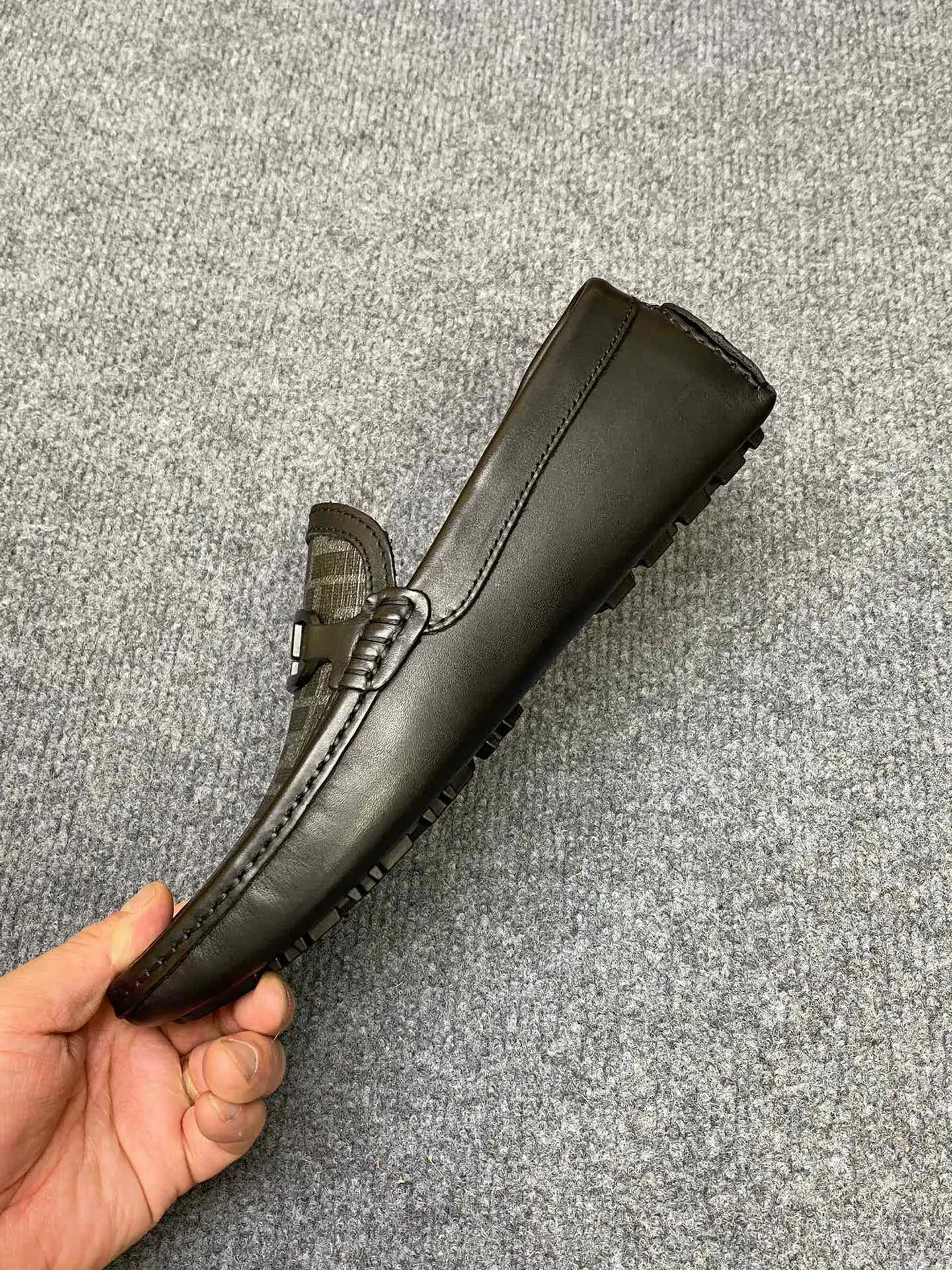 Men's Men's Shoes Men's Men's Shoes 💰700FENDI Fendi Men's Shoes are breathable and comfortable. Original development. Counters copy one to one. Imported cowhide. Niuri. 38 to 44. (can be ordered at 45.46. No returns or exchanges)
